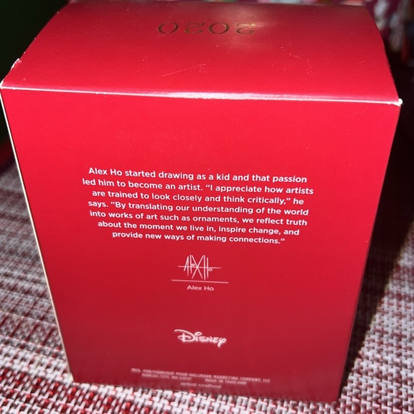 Hallmark Keepsake Picture Perfect Disney Mickey Mouse 2020 - Picture 2 of 5